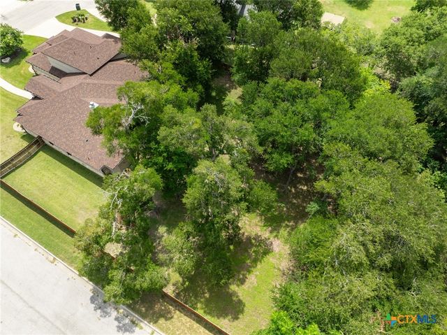 1010 Woodland Bend Circle, Salado, TX 76571