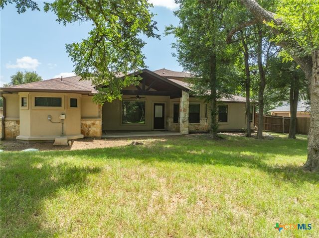 1010 Woodland Bend Circle, Salado, TX 76571