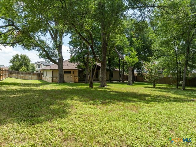1010 Woodland Bend Circle, Salado, TX 76571