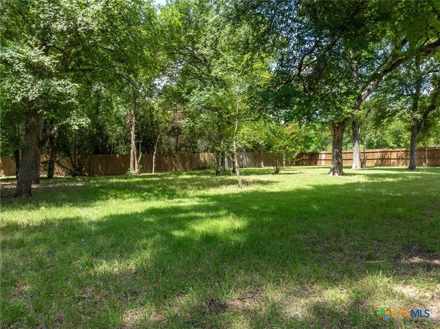 1010 Woodland Bend Circle, Salado, TX 76571