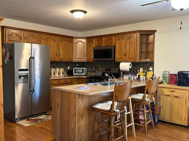 11869 Salyer Drive, Wheatfield, IN 46392