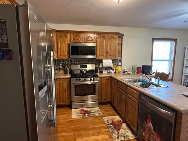 11869 Salyer Drive, Wheatfield, IN 46392