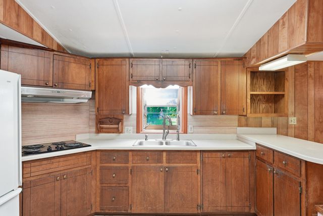 14 Brown Street, Conway, AR 72032