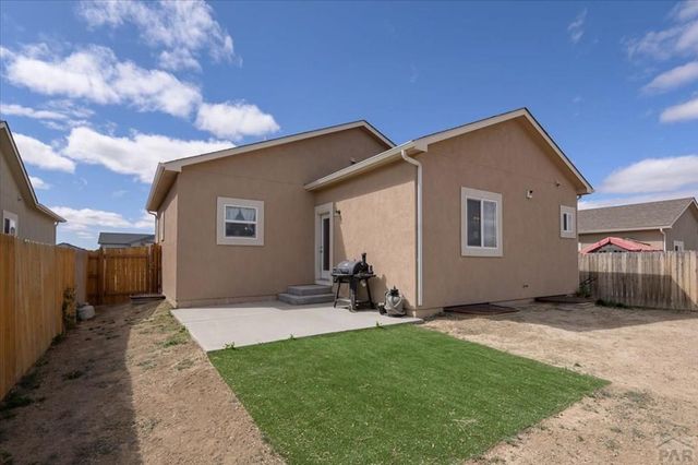 2413 Cruz Court, Pueblo, CO 81003
