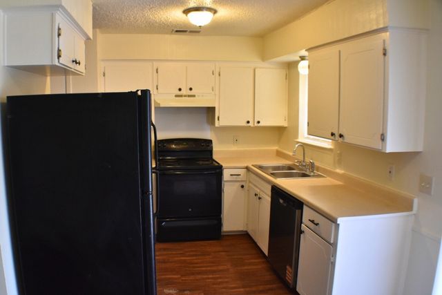 3022 Kyle Road, Rowlett, TX 75088