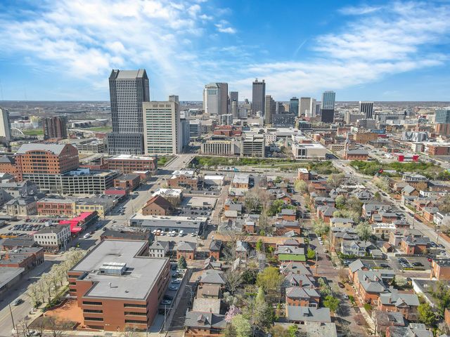582 S Pearl Street, Columbus, OH 43215