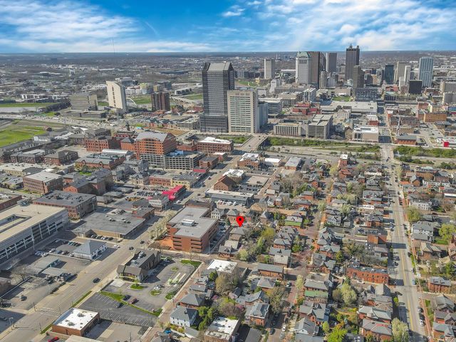 582 S Pearl Street, Columbus, OH 43215