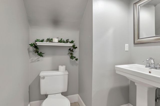 582 S Pearl Street, Columbus, OH 43215