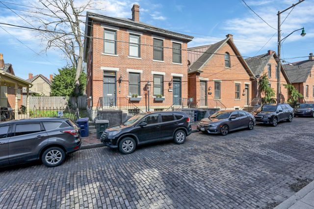 582 S Pearl Street, Columbus, OH 43215