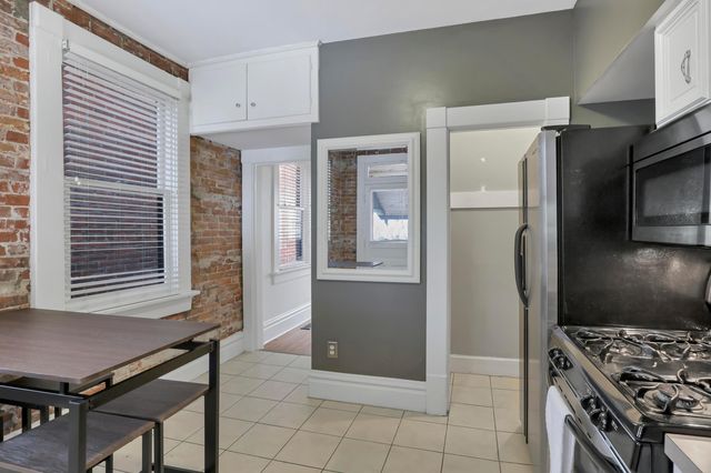 582 S Pearl Street, Columbus, OH 43215