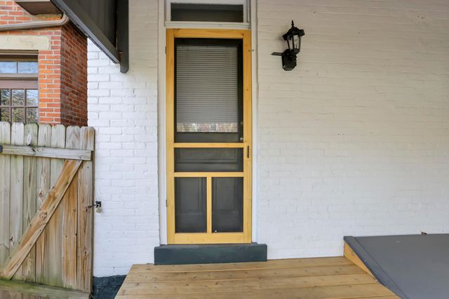 582 S Pearl Street, Columbus, OH 43215