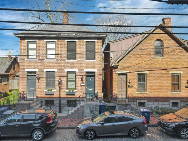 582 S Pearl Street, Columbus, OH 43215