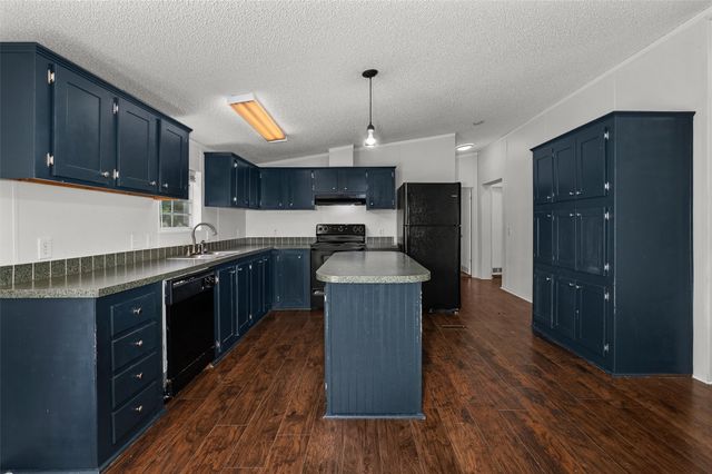 1881 Highway 162, Benton, LA 71006
