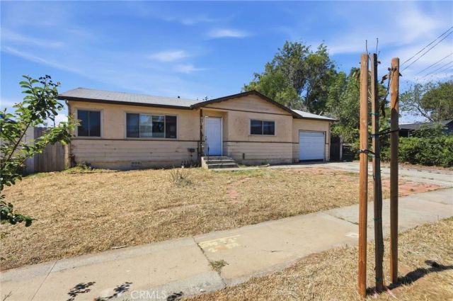 913 Goldenrod, Escondido, CA 92027