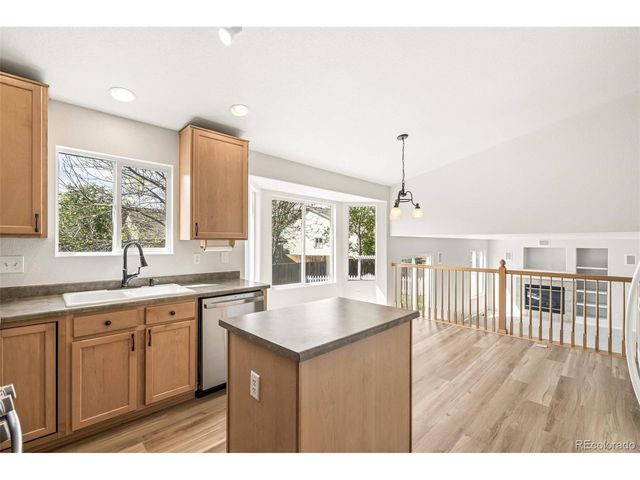 1566 Angora Dr, Loveland, CO 80537