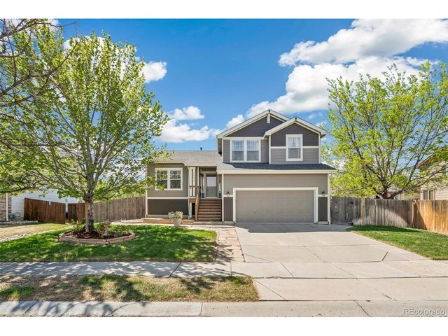 1566 Angora Dr, Loveland, CO 80537