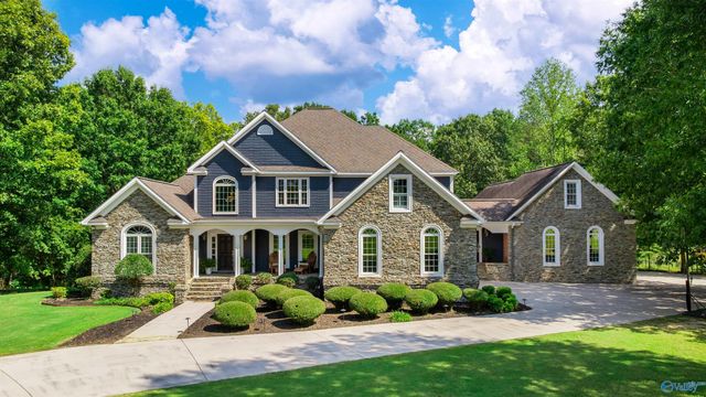 126 Caney Creek Drive, Rainsville, AL 35986