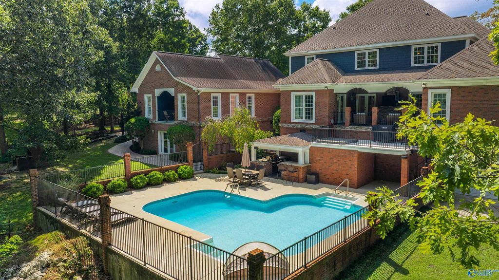 126 Caney Creek Drive, Rainsville, AL 35986