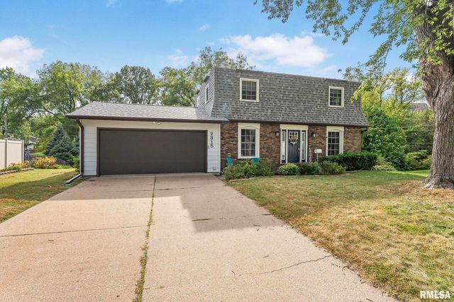 2315 KINGSWAY Drive, Bettendorf, IA 52722