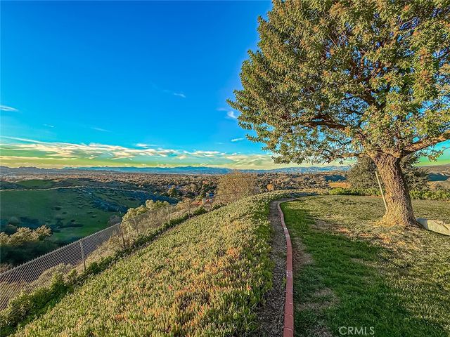 24525 Desert, Newhall, CA 91321