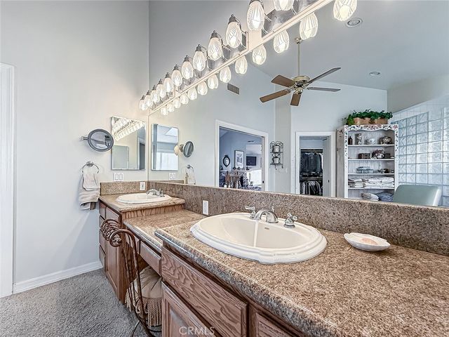 24525 Desert, Newhall, CA 91321