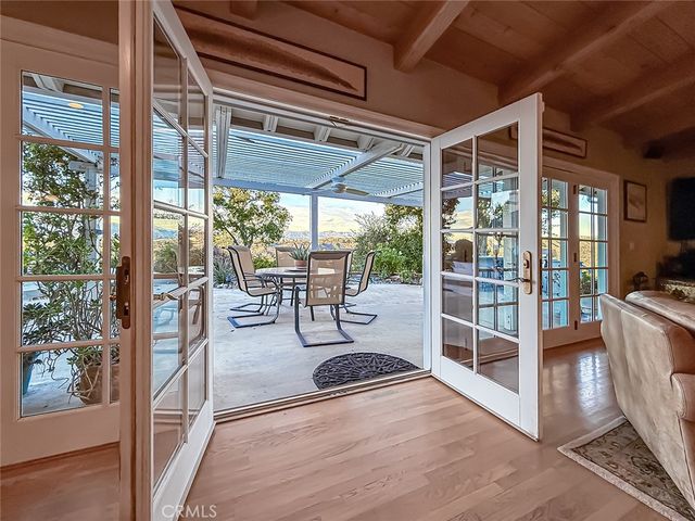 24525 Desert, Newhall, CA 91321