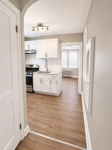 1144 Tennessee Avenue D11, West View, PA 15216