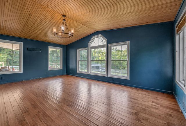 690 Finnell Pike, Georgetown, KY 40324