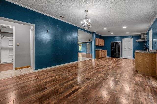 690 Finnell Pike, Georgetown, KY 40324