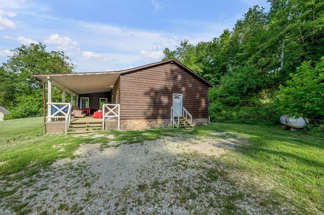 690 Finnell Pike, Georgetown, KY 40324