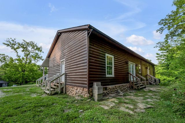 690 Finnell Pike, Georgetown, KY 40324