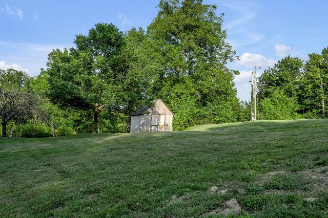 690 Finnell Pike, Georgetown, KY 40324