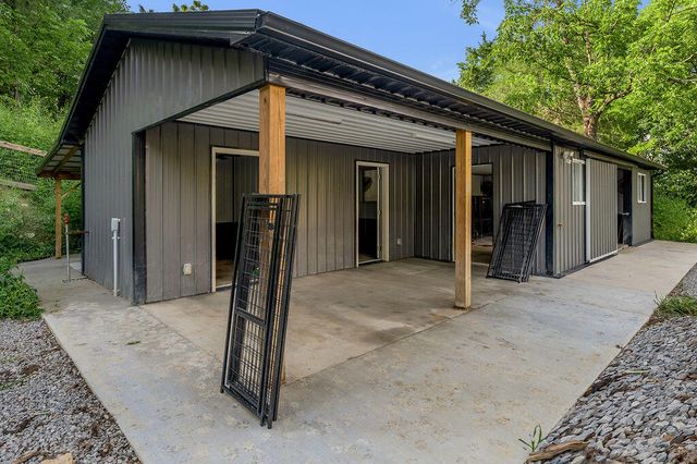 690 Finnell Pike, Georgetown, KY 40324