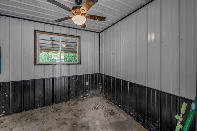 690 Finnell Pike, Georgetown, KY 40324