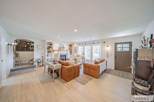 110 S 12th W, Rexburg, ID 83440