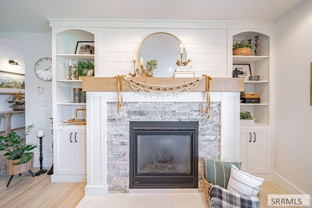 110 S 12th W, Rexburg, ID 83440