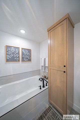 110 S 12th W, Rexburg, ID 83440