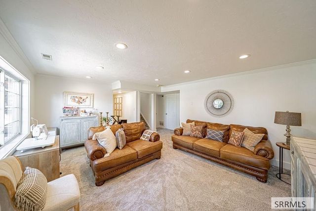 110 S 12th W, Rexburg, ID 83440