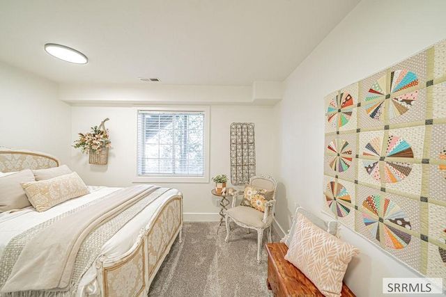 110 S 12th W, Rexburg, ID 83440