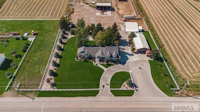 110 S 12th W, Rexburg, ID 83440