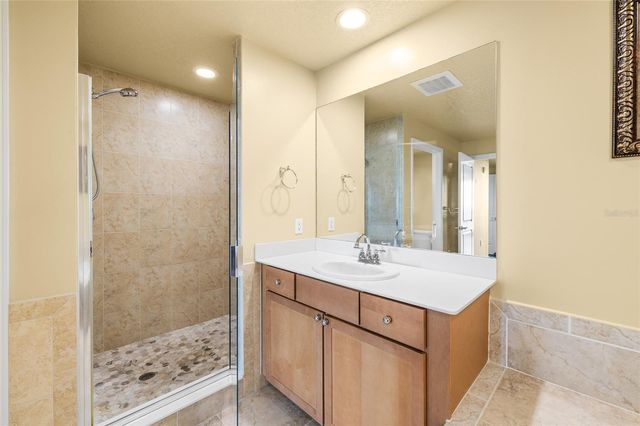 10851 MANGROVE CAY LANE NE 1112, St Petersburg, FL 33716