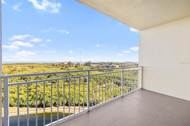 10851 MANGROVE CAY LANE NE 1112, St Petersburg, FL 33716