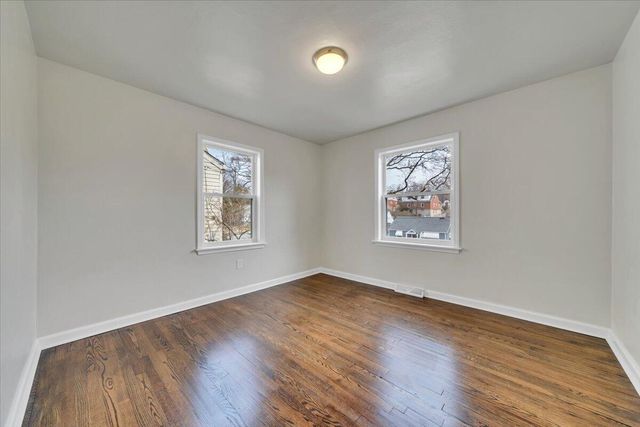 2002 Wayne ST, Roanoke, VA 24012