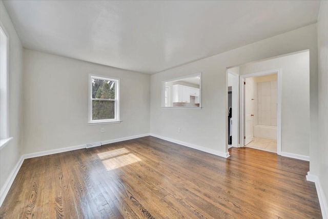 2002 Wayne ST, Roanoke, VA 24012