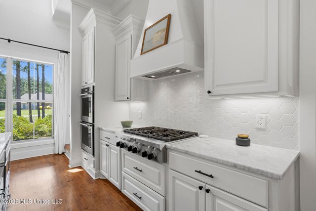 790 Clover Ridge Way, Brandon, MS 39047