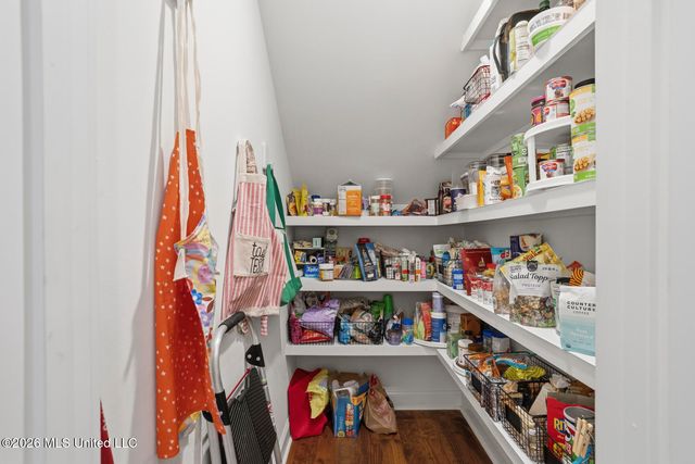 790 Clover Ridge Way, Brandon, MS 39047