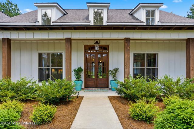790 Clover Ridge Way, Brandon, MS 39047