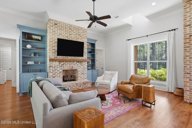790 Clover Ridge Way, Brandon, MS 39047