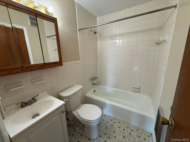 247 Hudson Street 1, Cornwall On Hudson, NY 12520