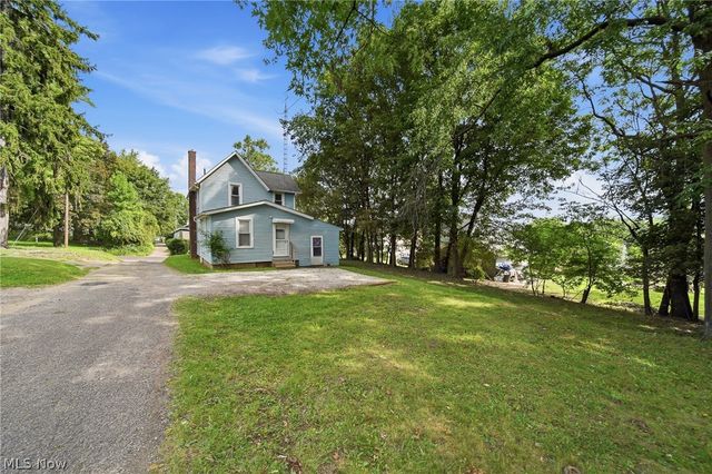 1512 Bonnot Place NE, Canton, OH 44705